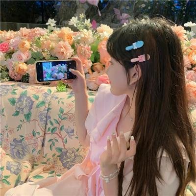 在咖啡冷掉之前
